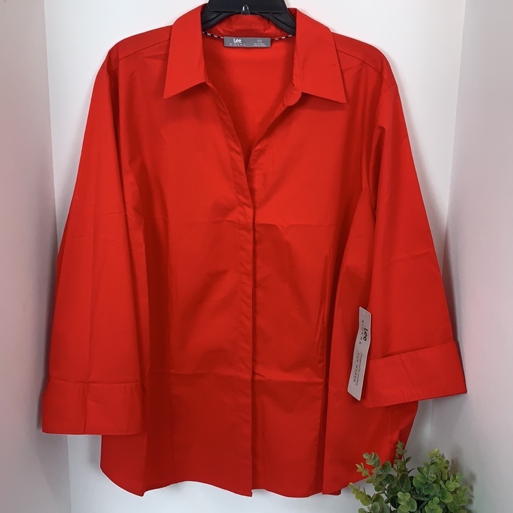 Lee Riders Women’s red 3/4 cuff sleeve button down top size 2X